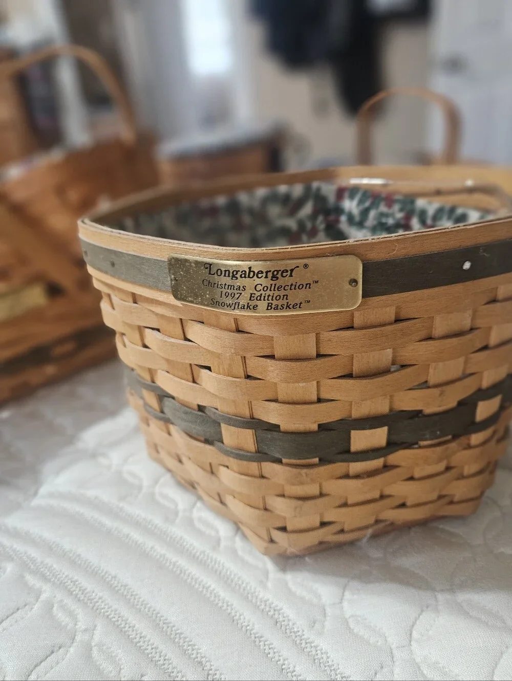 Longaberger Tan and Green Holiday Snowflake Basket